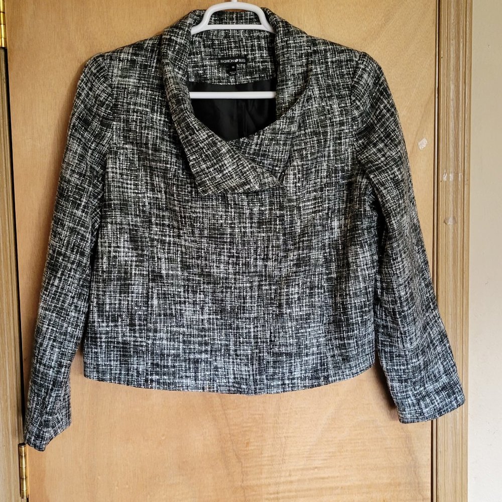 Fashion Bug Blazer  Size 14 Long Sleeve